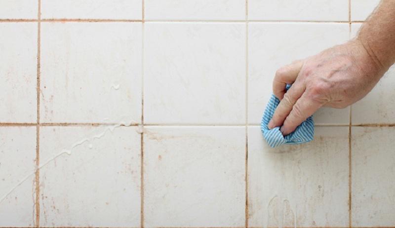 Cách làm sạch gạch men sáng bóng tại nhà mà không cần chi tiêu thêm