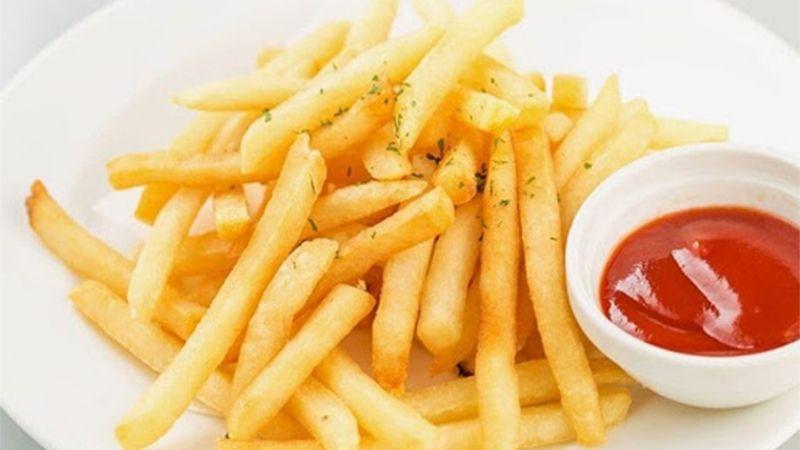 Mẹo chiên khoai tây giòn tan lâu không bị mềm, đảm bảo khoai luôn thơm ngon