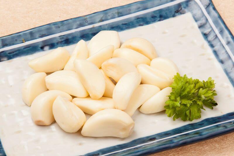 Cách giảm sưng mụn nhanh chóng và hiệu quả