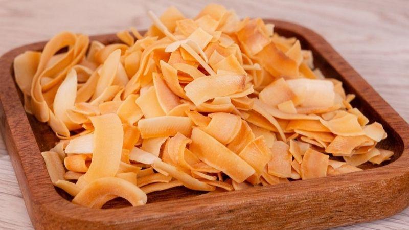 Hướng dẫn làm dừa khô dễ dàng với nồi chiên không dầu, món ăn vặt hay chè thêm phần hấp dẫn và thơm ngon.