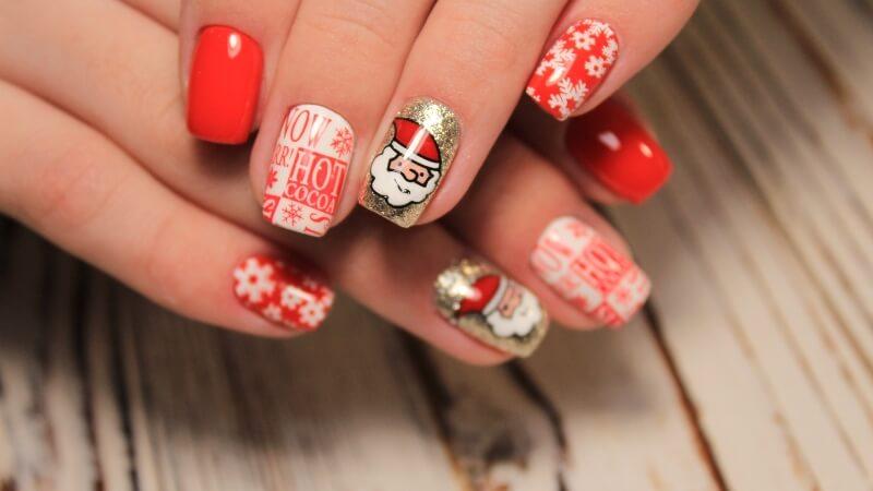Khám phá ngay 10 mẫu nail ông già Noel đáng yêu, nổi bật, phù hợp với mọi độ tuổi để mang đến không khí Giáng sinh rộn ràng trên đôi tay của bạn.