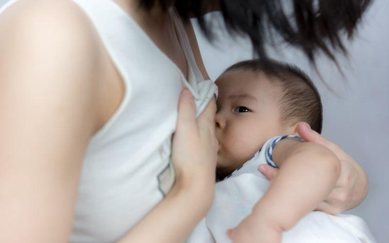 Khám phá phương pháp kích sữa bằng tay hiệu quả dành riêng cho các bà mẹ.