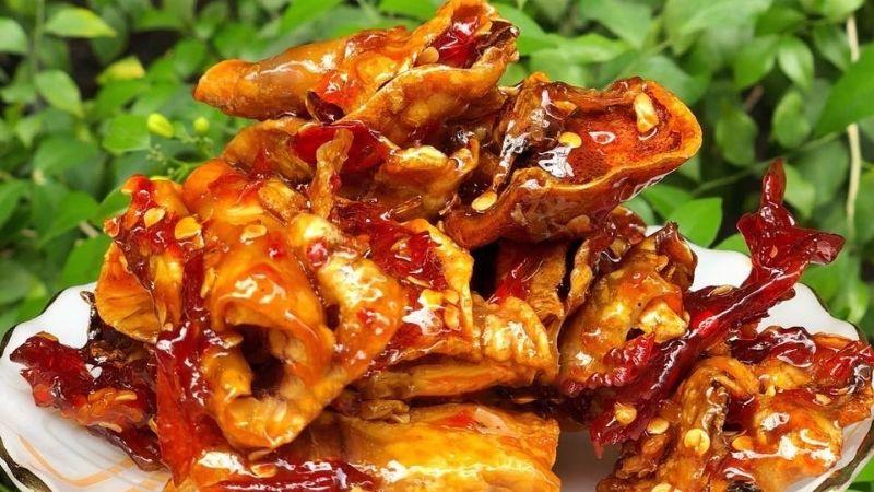 Khám phá công thức mực rim me với hương vị chua cay, là món ăn vặt thú vị hay món nhậu hấp dẫn cho mọi dịp. Tự tay làm món này tại nhà, bạn sẽ thấy sự khác biệt!