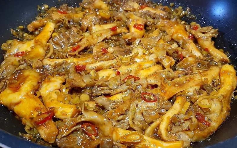 Công thức nấm bào ngư xào sả ớt cay đậm đà, ngon miệng và đầy lôi cuốn