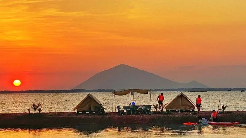 Khám phá vẻ đẹp đặc sắc của Bình Dương với 3 khu tổ hợp vui chơi lý tưởng cho một cuối tuần thư giãn.