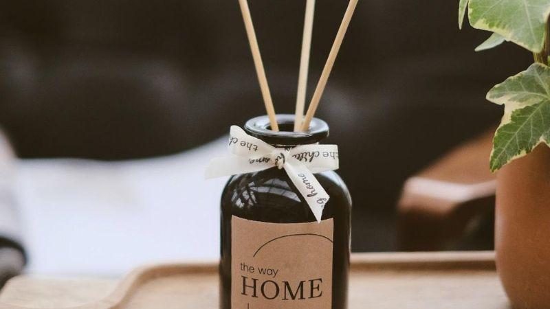 Que khuếch tán tinh dầu là một công cụ tuyệt vời giúp bạn lan tỏa những hương thơm dễ chịu trong không gian sống. Hãy khám phá cách sử dụng hiệu quả để tận hưởng không khí trong lành và thư giãn ngay tại nhà.