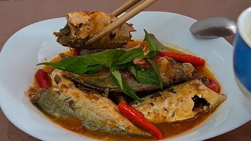 Hướng dẫn bạn cách chế biến món cá ngân kho rục đậm đà, thơm ngon, làm bữa cơm thêm phần hấp dẫn.