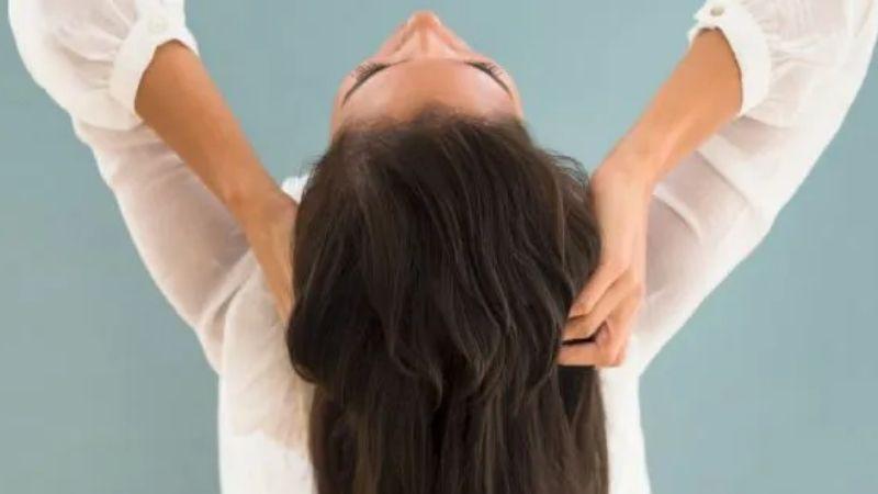 Cách 'lộn ngược' giúp tóc mọc nhanh chóng, tuy nghe có vẻ lạ nhưng lại vô cùng hiệu quả.