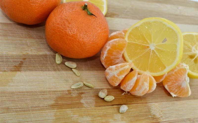 Không thể ngờ rằng hạt cam quýt lại có thể trở thành một loại nước uống tuyệt vời giúp trị ho và giảm đau dạ dày.