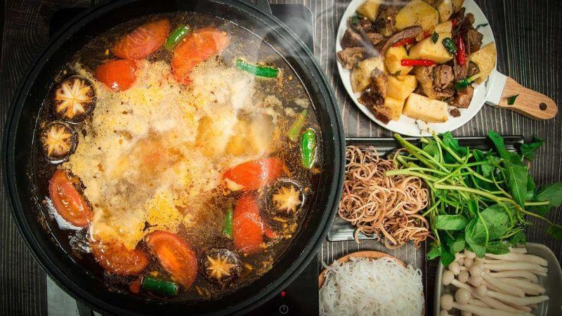 Hướng dẫn cách chế biến lẩu gân bò măng cay, món ăn tuyệt vời giúp bồi bổ cơ thể và ấm áp gia đình trong những ngày mưa gió.