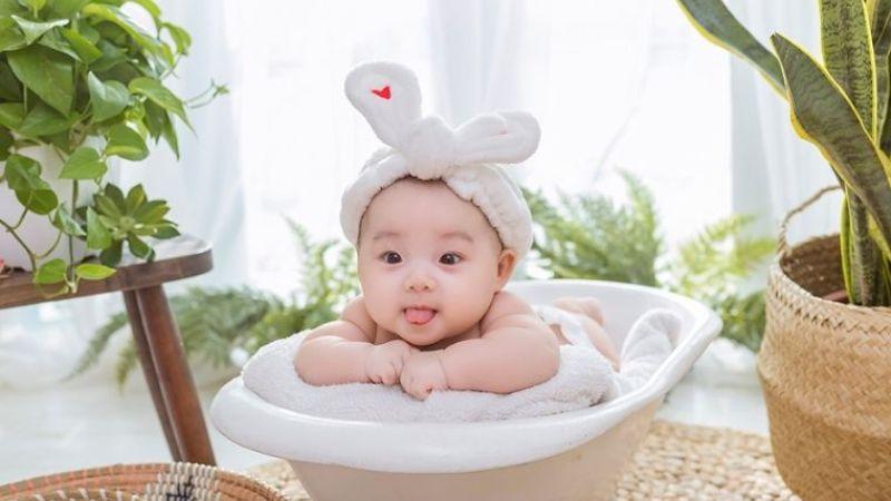 Những điều bố mẹ cần cân nhắc khi chọn tên gọi thân mật cho con yêu