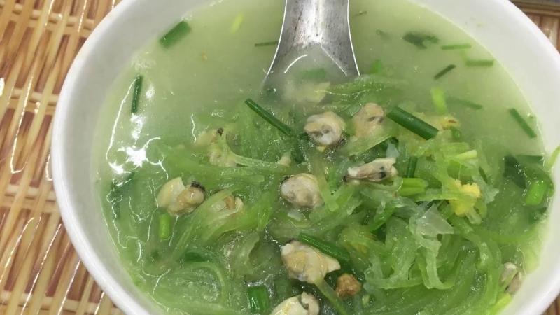 Cách nấu canh ngao với bầu ngọt ngào, thanh mát, mang đến hương vị khó quên.