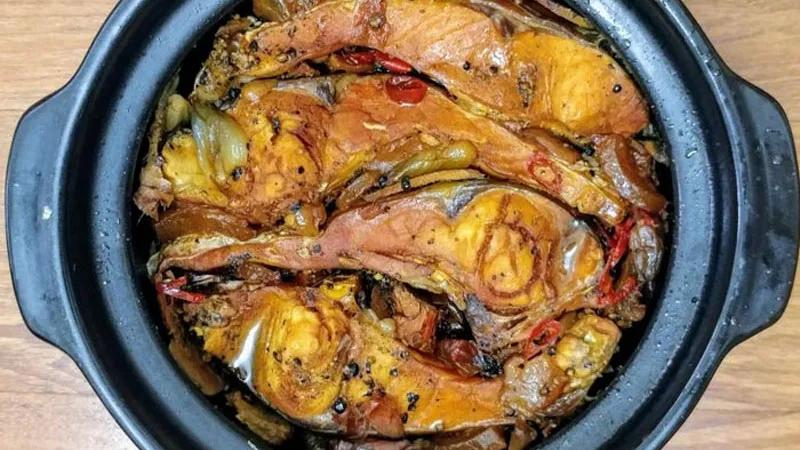 Cá chép kho là món ăn tuyệt vời, dễ làm và rất đưa cơm. Dưới đây là 7 công thức kho cá chép đơn giản nhưng thơm ngon, giúp bữa cơm thêm phần hấp dẫn.