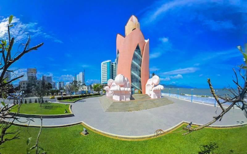 Khám phá 10 điểm đến nổi bật trên trục đường Trần Phú – biểu tượng du lịch Nha Trang