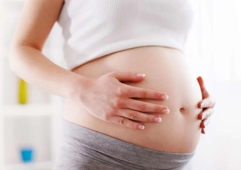 Bà bầu có nên uống sữa đậu nành?