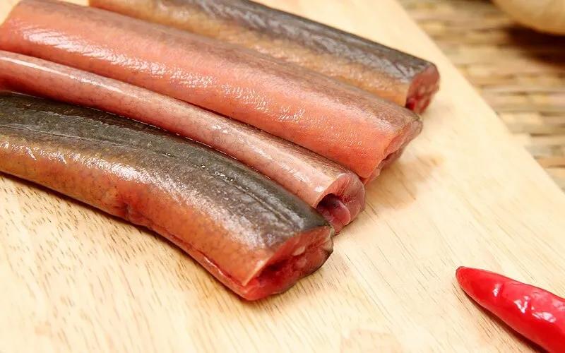 Thực đơn ăn dặm với lươn cho bé: Đảm bảo dinh dưỡng đầy đủ mà không lo mùi tanh