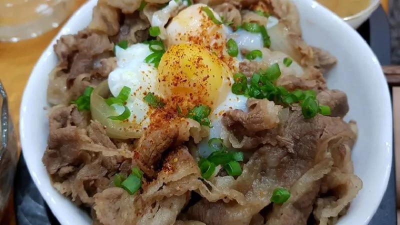 2 công thức cơm thịt bò chuẩn vị Nhật Bản, thơm ngon như nhà hàng.