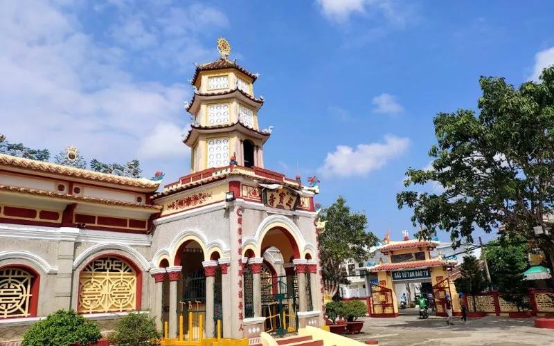 Rạch Giá, điểm đến không thể bỏ qua của du khách yêu thích khám phá vẻ đẹp thiên nhiên, là một trong những địa phương nổi bật của Kiên Giang.