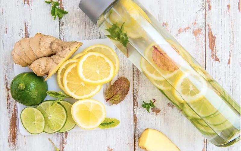 Các thực phẩm cần tránh trong thực đơn detox để trị mụn hiệu quả