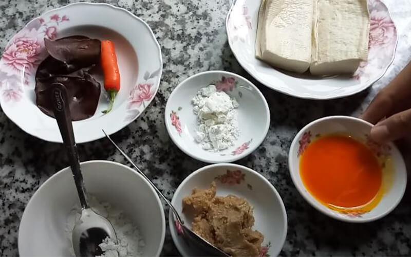 Hướng dẫn chế biến mắm chay từ mì căn thơm ngon, dễ thực hiện ngay tại nhà, mang đến món ăn hấp dẫn cho những tín đồ ẩm thực chay.