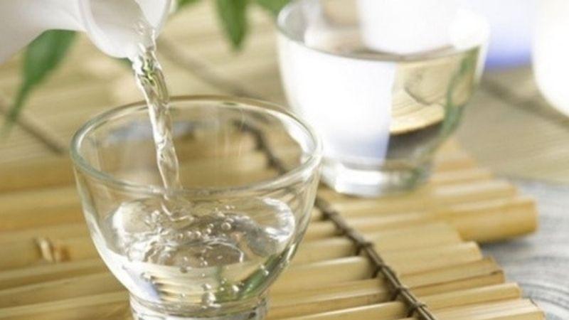 Khám phá 2 phương pháp trị chấy bằng rượu hiệu quả và nhanh chóng