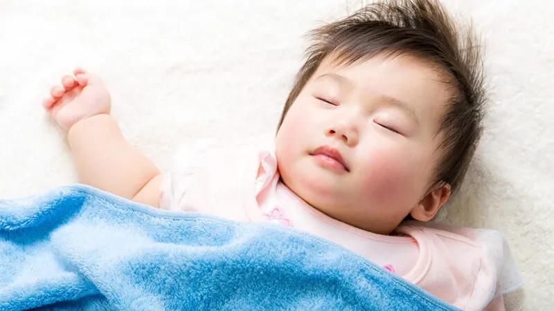 Những lợi ích tuyệt vời của trà hoa cúc đối với sức khỏe của trẻ em