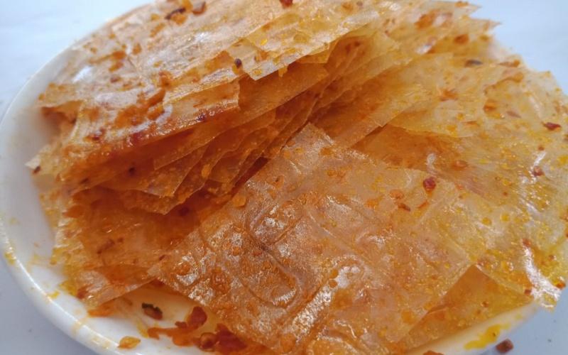 Khám phá cách làm bánh tráng tỏi thơm ngon tuyệt vời, một món ăn vặt dễ làm ngay tại nhà, mang đến hương vị đậm đà khó quên.