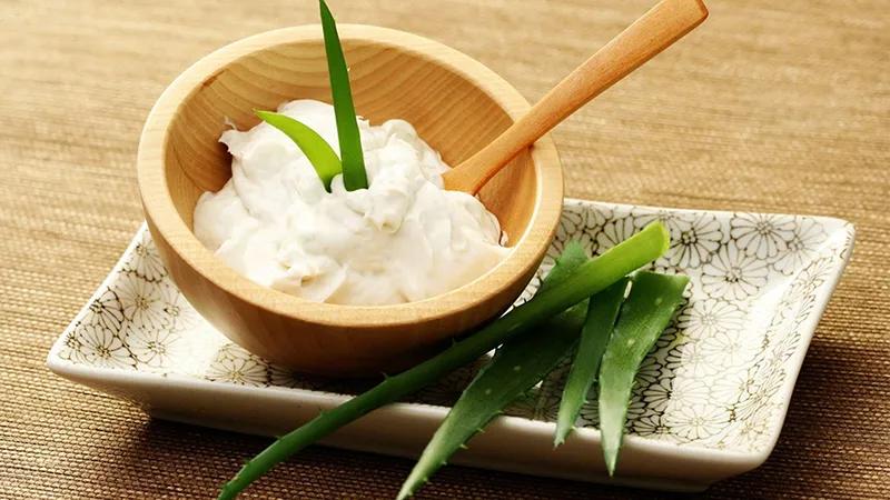 5 bí quyết dưỡng da trắng sáng, mịn màng cho mùa hè, giúp làn da luôn tươi mới và rạng ngời