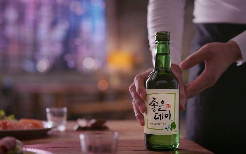 Soju Good Day có độ cồn bao nhiêu? Mua ở đâu để thưởng thức?