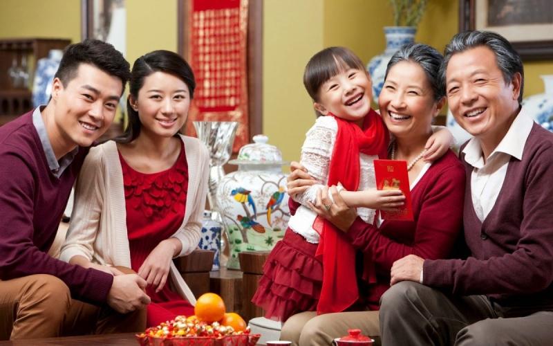 Hơn 50 lời chúc Tết 2025 đầy ý nghĩa dành tặng ông bà, người cao tuổi