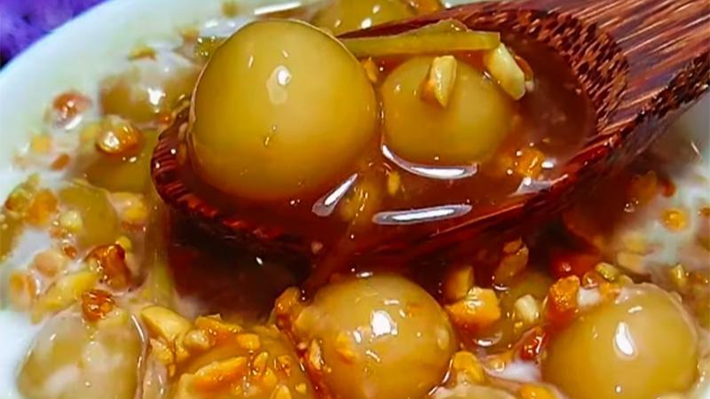 Bà nội trợ chia sẻ công thức nấu chè ỉ không nhân, đơn giản mà lại ngon miệng, không lo bị ngán