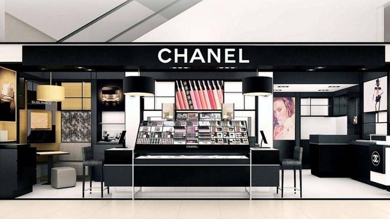 Nước hoa Chanel Bleu De Chanel – Hương thơm đặc trưng, nổi bật trong bộ sưu tập nước hoa nam của Chanel.