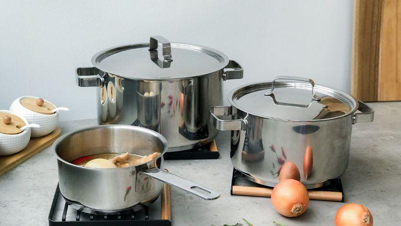 Hướng dẫn cách chọn nồi phù hợp cho bếp hồng ngoại, bạn đã biết chưa?