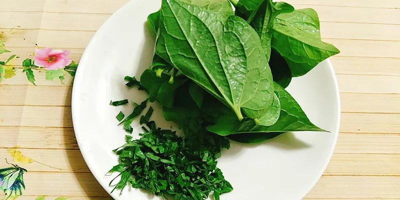 Những thực phẩm mẹ cần kiêng để không làm giảm nguồn sữa cho bé