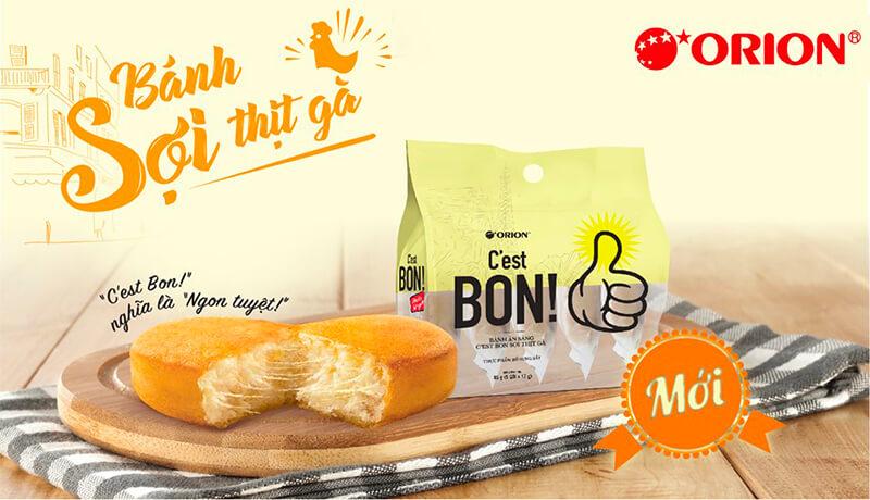 Bánh ăn sáng sợi thịt gà Orion C'est Bon – món ăn nhẹ sáng tạo với sự kết hợp hoàn hảo giữa sợi thịt gà dai ngon và lớp bánh bông lan mềm mại, luôn được yêu thích bởi tất cả mọi người.