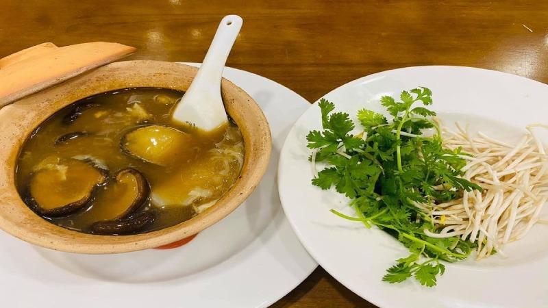 Cách chế biến súp bào ngư hải sâm vi cá mập chuẩn vị, khiến ai cũng phải trầm trồ khen ngợi