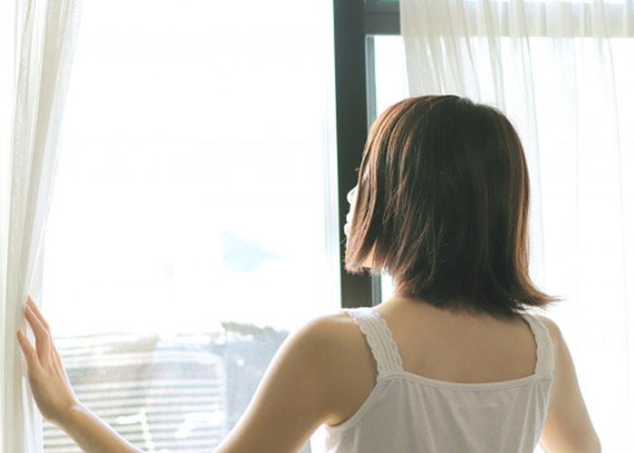 Phương pháp khử mùi khói trong không gian sống