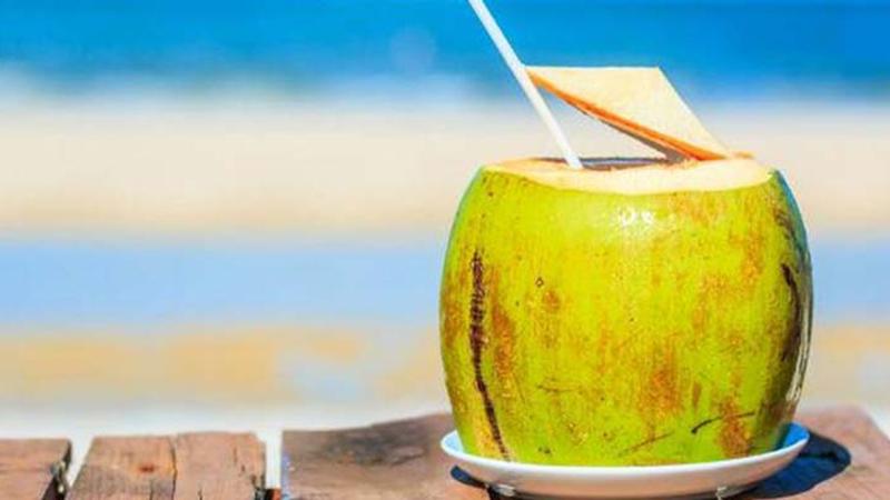 Khám phá những thức uống bổ sung collagen tự nhiên cho làn da mịn màng mùa hè