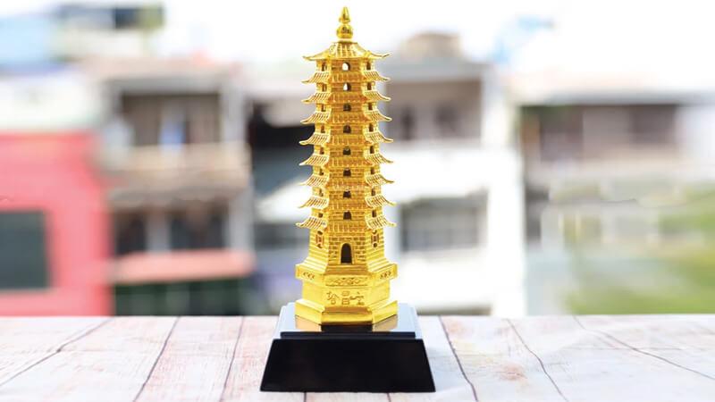 Tháp văn xương là một biểu tượng phong thủy có khả năng hỗ trợ phát triển trí tuệ, tài lộc và sự nghiệp. Vậy tháp văn xương có ý nghĩa gì và làm sao để bài trí sao cho hợp phong thủy? Cùng tìm hiểu!