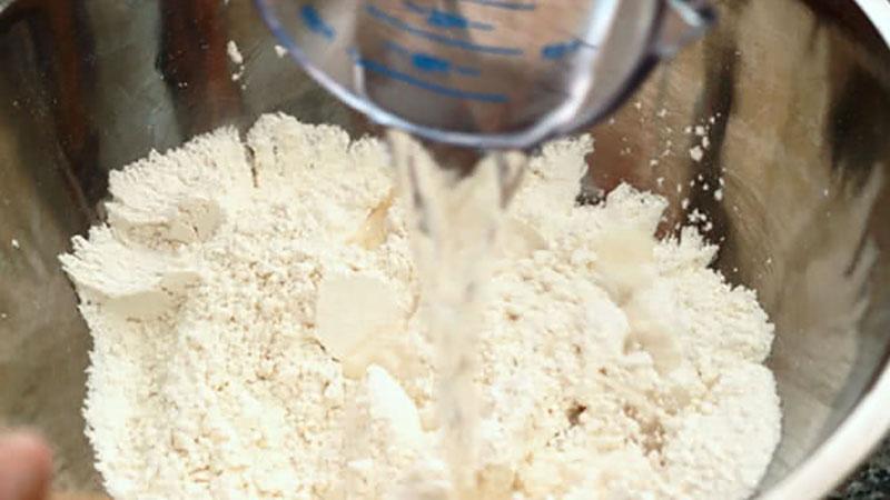 Công thức làm nước mắm đậu phộng thơm ngon, đậm đà