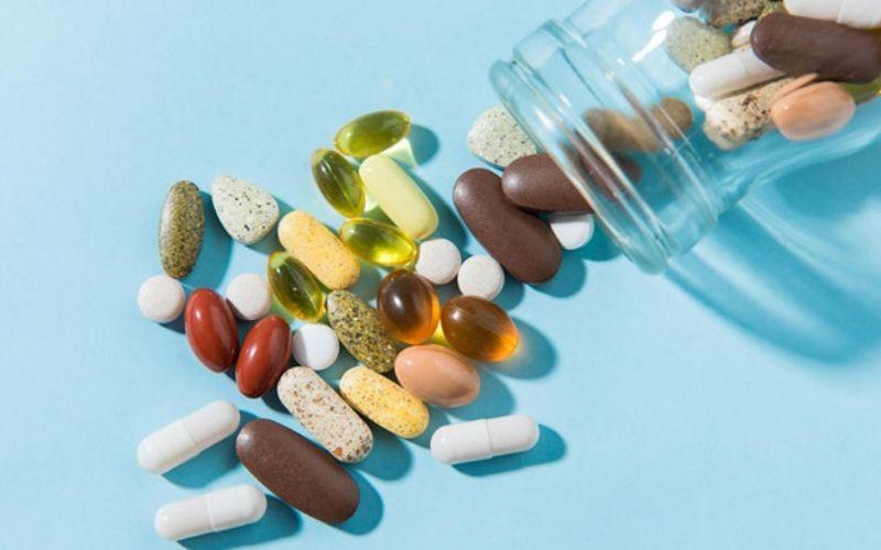 Vitamin tổng hợp là gì? Uống mỗi ngày có thật sự giúp cơ thể khỏe mạnh hơn?