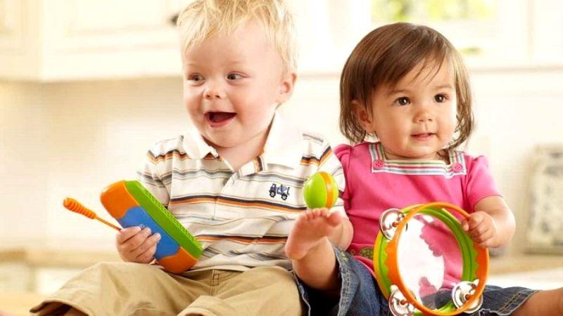 Top 10 trò chơi đóng vai theo chủ đề đầy thú vị và hữu ích, giúp bạn và con cùng nhau khám phá và phát triển kỹ năng