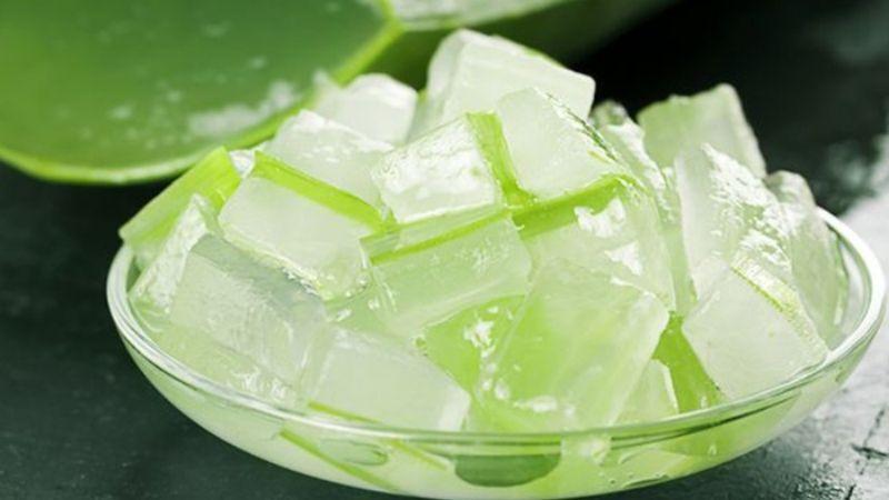 10 cách làm mặt nạ nha đam tại nhà giúp trị mụn, dưỡng trắng da hiệu quả