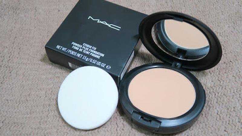 Làm thế nào để chọn phấn phủ MAC phù hợp với từng loại da? Việc lựa chọn phấn phủ đúng loại da không chỉ giúp làn da mịn màng mà còn tạo ra lớp trang điểm hoàn hảo. Hãy cùng khám phá cách chọn lựa phấn phủ MAC phù hợp cho mỗi loại da để đạt hiệu quả cao nhất.