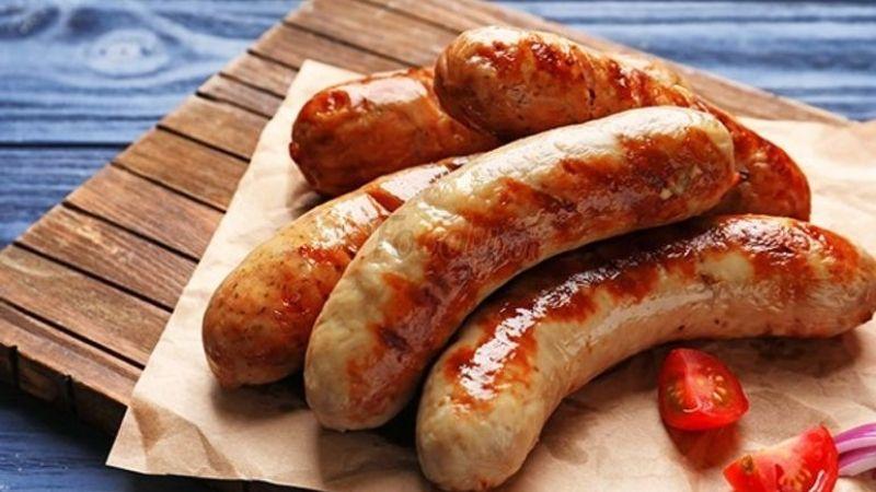 Hướng dẫn làm xúc xích heo tại nhà thơm ngon, an toàn vệ sinh