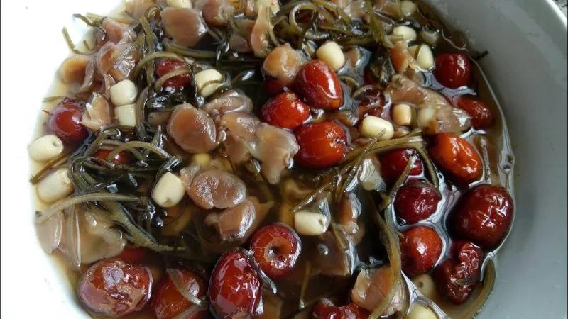 Cách nấu chè nhãn nhục mát lạnh, ngọt dịu, dễ làm tại nhà