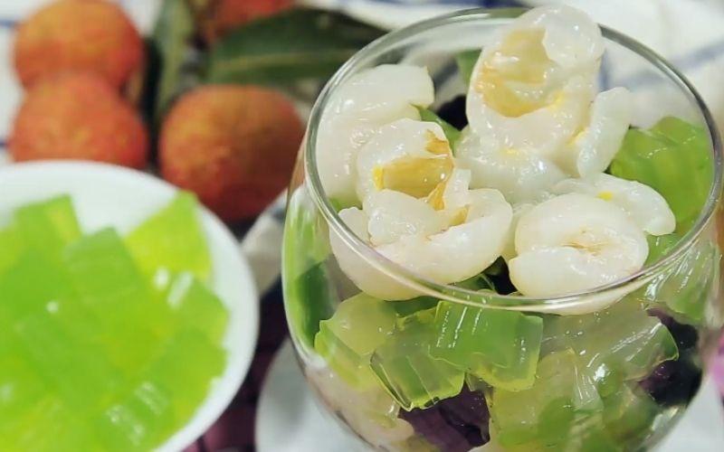 Hướng dẫn cách chế biến chè vải thiều và chè vải hạt sen đơn giản mà thơm ngon ngay tại nhà