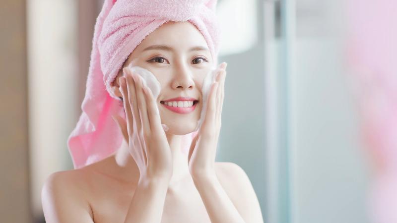 Chỉ với 4 bước skincare đơn giản, bạn đã có thể thúc đẩy sản sinh collagen cho làn da săn chắc, rạng rỡ