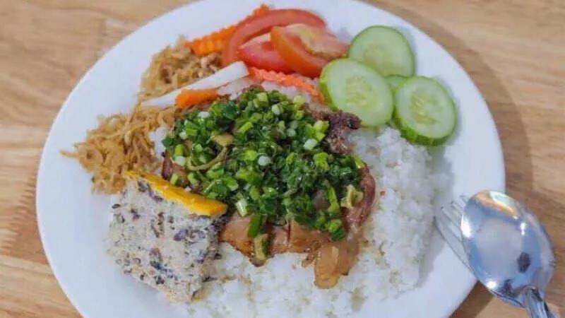 Top 5 quán ăn ngon và nổi bật trên đường Huỳnh Tấn Phát, quận 7