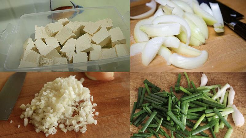 Khám phá cách làm đậu hũ sốt tỏi đơn giản mà đầy hương vị, một món ăn dễ thực hiện nhưng lại vô cùng thơm ngon.